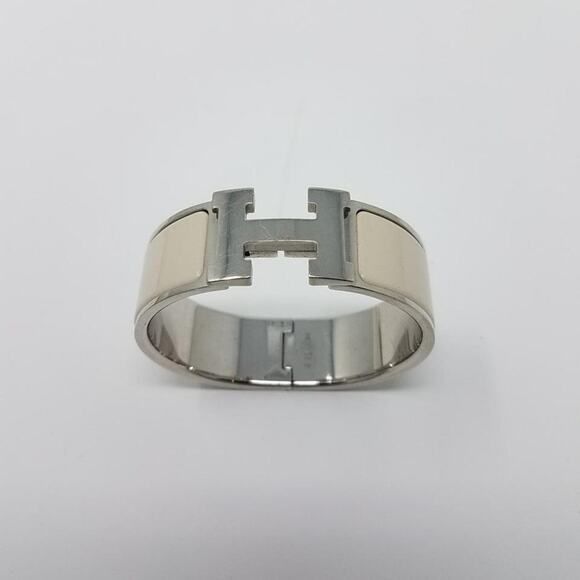Cute Hermès Ivory Palladium plated Clic Clac H bracelet - Picture 3 of 10